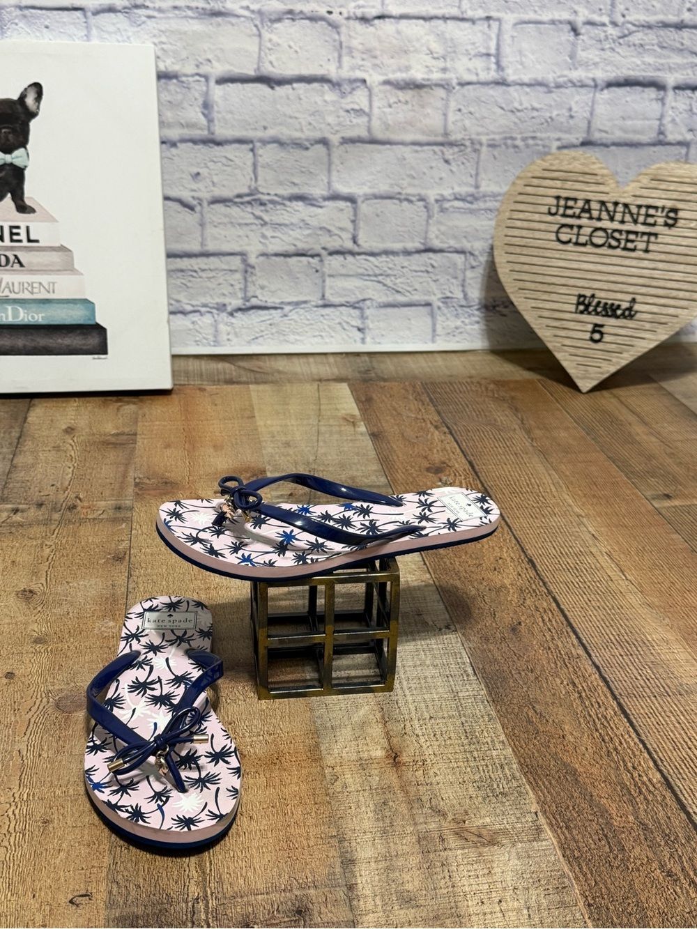 Kate Spade NY Flip Flops Pink Blue Palm Trees Bow Nova Thong Sandals Lightweight